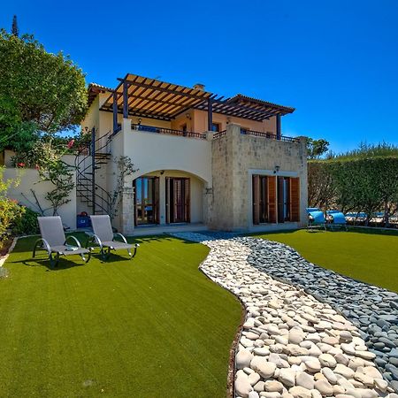 Fantastic Junior Villa Cz02 Salamis With Gorgeous Views, Aphrodite Hills Kouklia Buitenkant foto