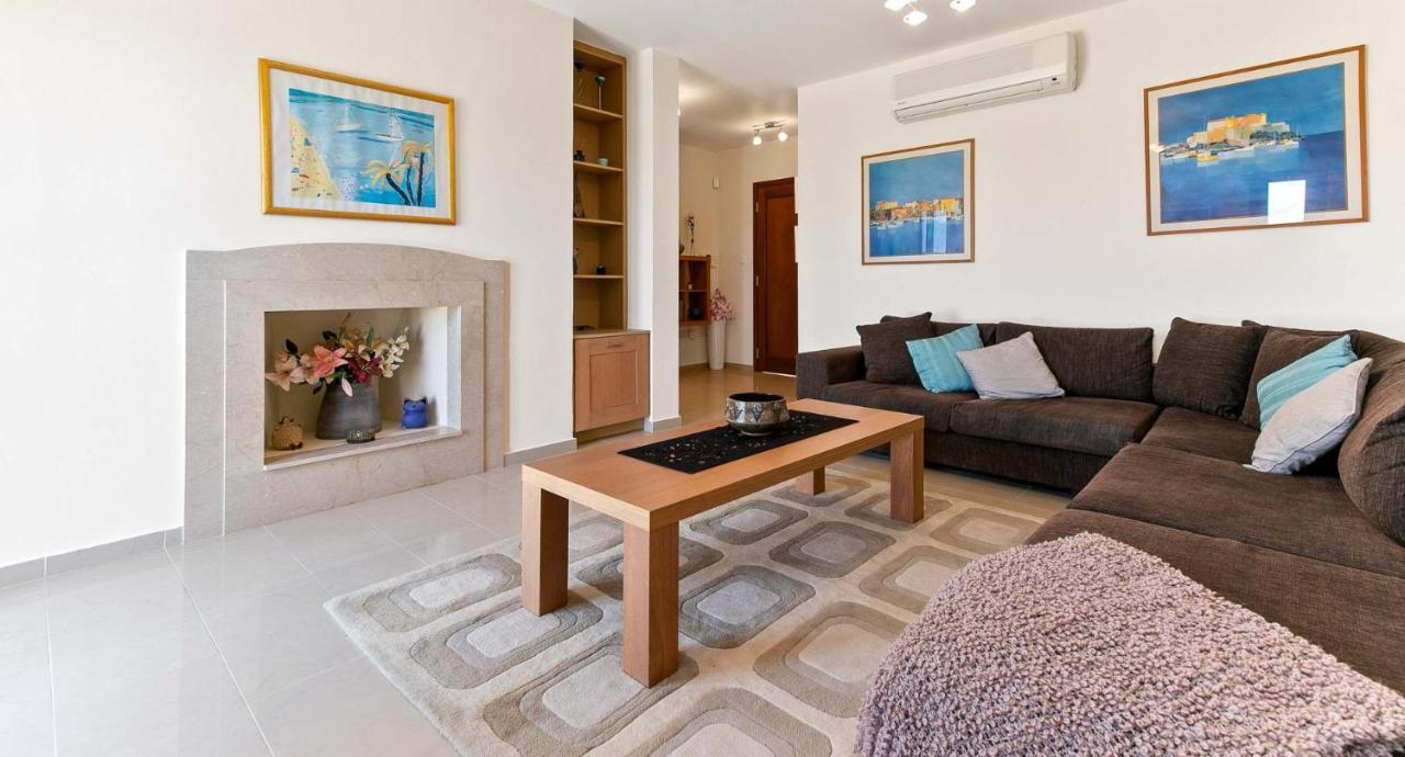 Fantastic Junior Villa Cz02 Salamis With Gorgeous Views, Aphrodite Hills Kouklia Buitenkant foto